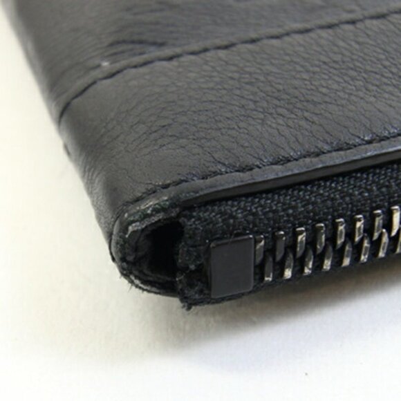 LOUIS VUITTON Black Monogram Pouch - Picture 7 of 9